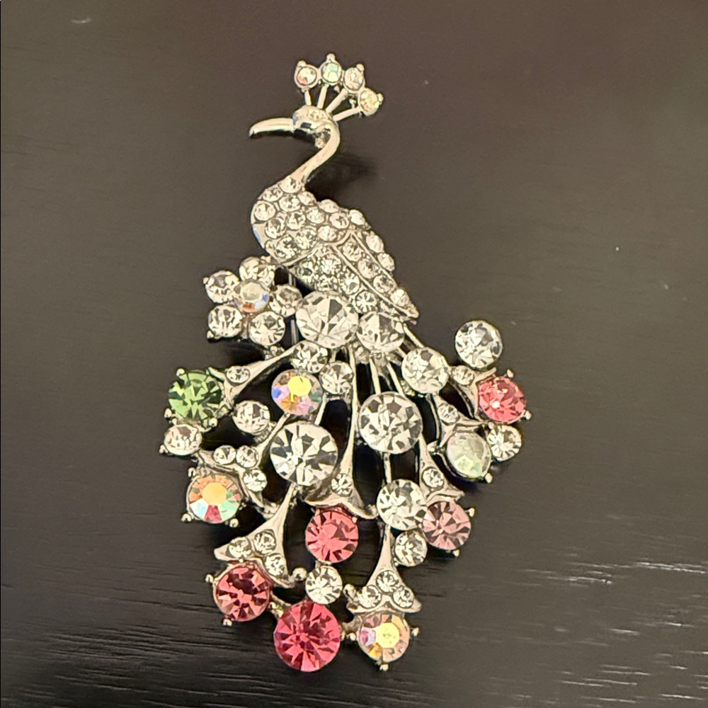 Peacock BROOCH MULTICOLOR RHINESTONES Gold Tone AB CRYSTALS 2.5"